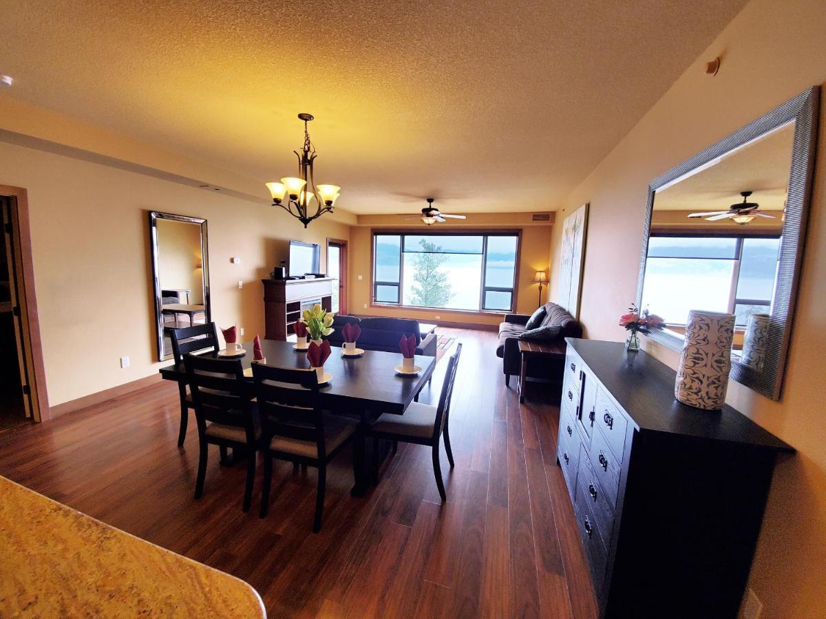 קלונה Cozystay Signature Lake Okanagan Resort מראה חיצוני תמונה