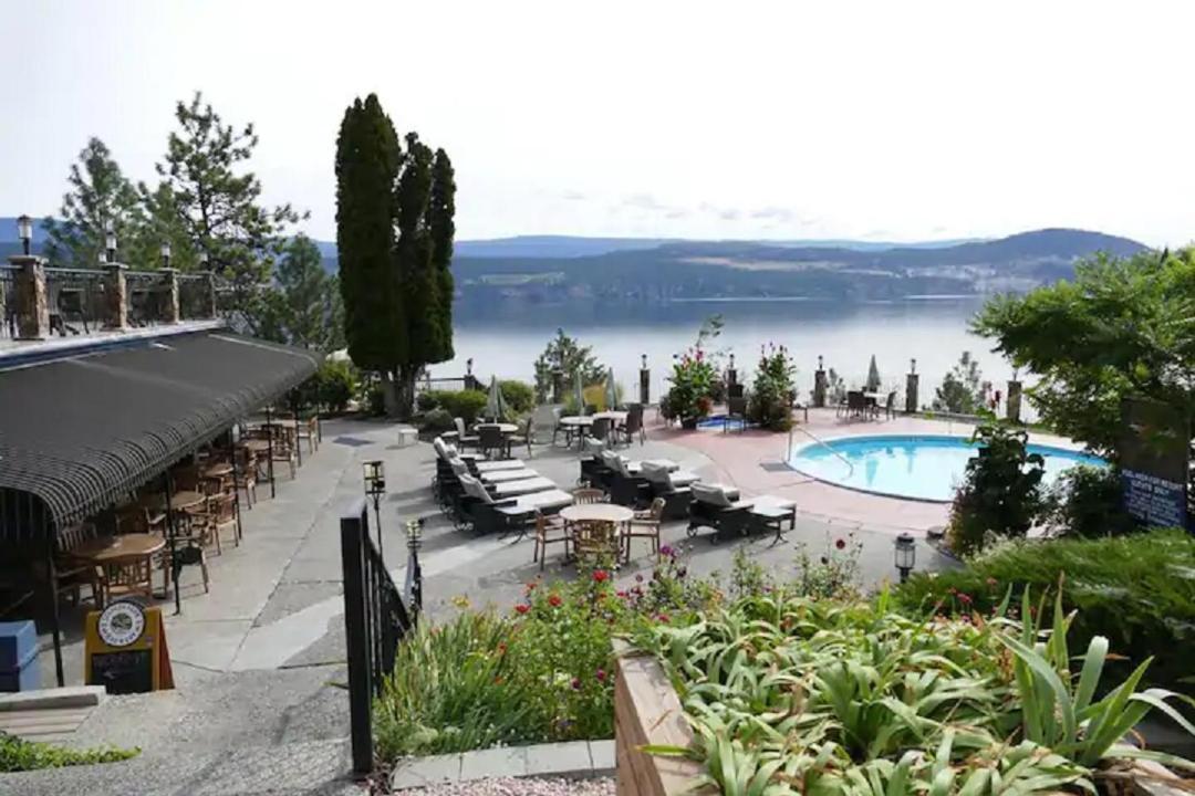 קלונה Cozystay Signature Lake Okanagan Resort מראה חיצוני תמונה